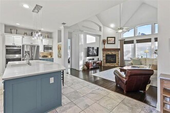 552 Hidden Meadow Dr in Keller, TX - Building Photo - Building Photo