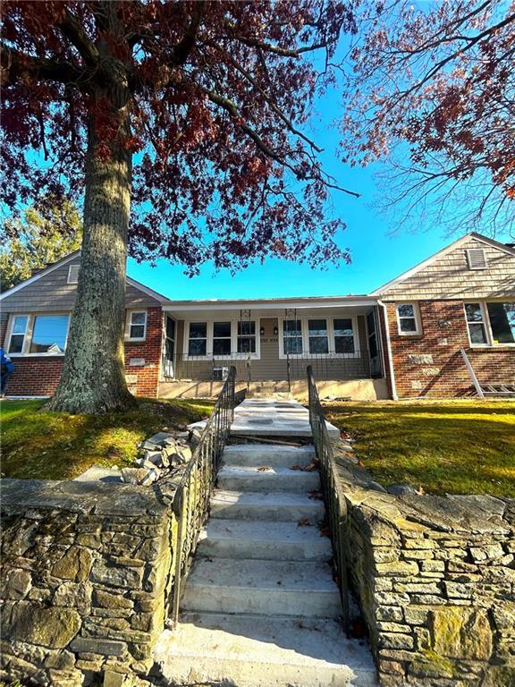 property at 652 East Ave