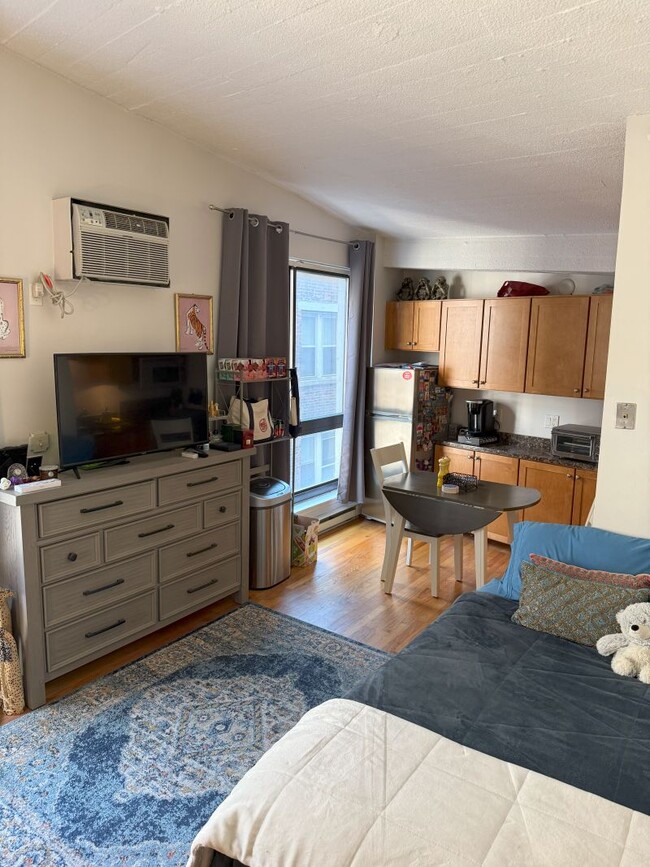 property at 12 Stoneholm St