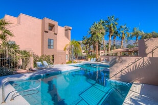 5675 N Camino Esplendora, Unit #2108 in Tucson, AZ - Building Photo