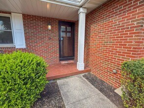 3084 Sawyer Dr in Grove City, OH - Building Photo - Building Photo