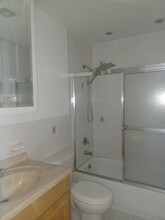 156- 49-156-75 75th St in Queens, NY - Building Photo - Building Photo