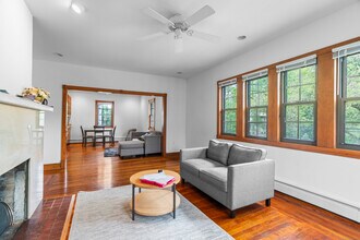 623 Whitney Ave in New Haven, CT - Building Photo - Building Photo