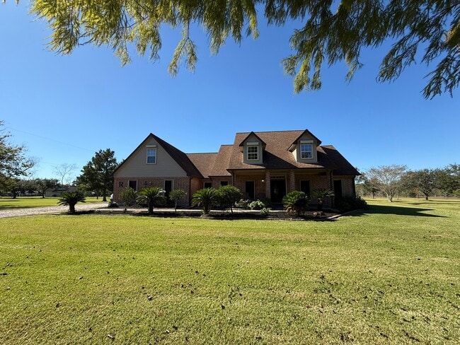 property at 5828 Avenue P