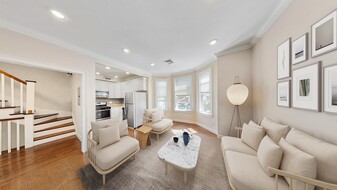 19 Perrin St, Unit 4 in Boston, MA - Building Photo