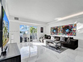 947 Lenox Ave. in Miami Beach, FL - Building Photo - Building Photo