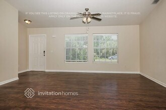1052 Mosaic St in North Port, FL - Building Photo - Building Photo