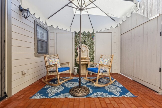 property at 1201 McDuffie St