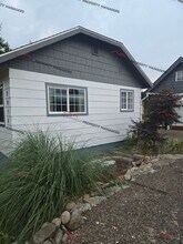 2994 US-12 in Silver Creek, WA - Building Photo - Building Photo