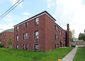 1139 O'connor Dr in Toronto, ON - Building Photo