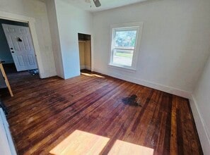 1704 11th Ave S in Fort Dodge, IA - Building Photo - Building Photo