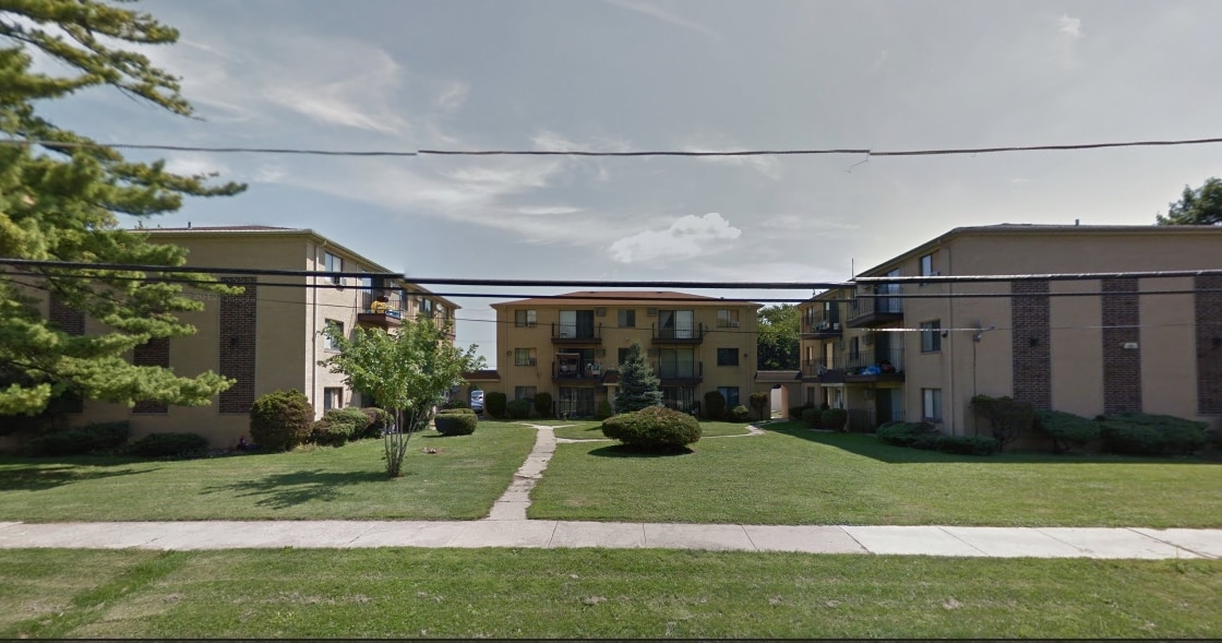 Bensenville Apartments in Bensenville, IL - Foto de edificio