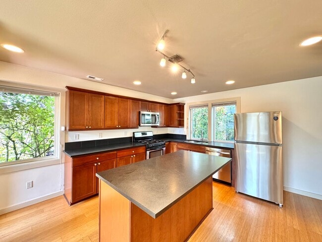 property at 1409 N Northgate Way
