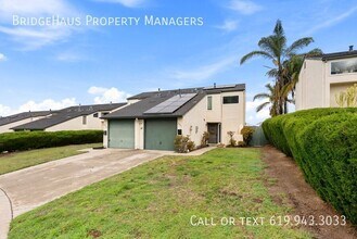 2022 Terraspiro Ave in Spring Valley, CA - Building Photo - Building Photo