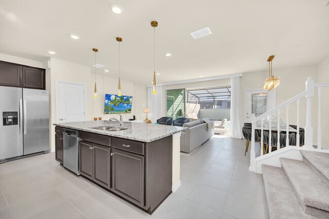 4042 Lana Ave in Davenport, FL - Building Photo - Building Photo