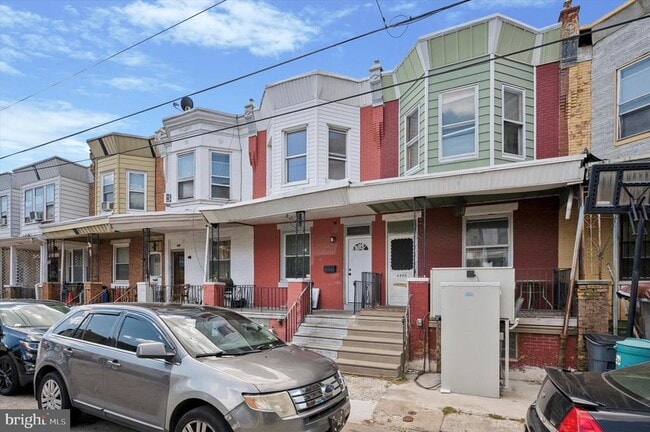 property at 4846 N Carlisle St