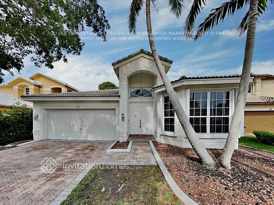3321 SW 175th Ave in Miramar, FL - Building Photo