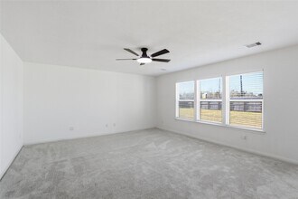 1236 Marsh Wren Ct in La Marque, TX - Building Photo - Building Photo