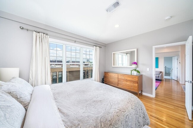 1120 Clinton St in Hoboken, NJ - Building Photo - Building Photo