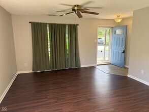 2069 Fullwood Dr in Brownsburg, IN - Building Photo - Building Photo