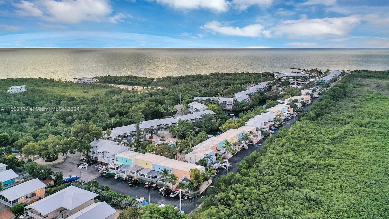 1500 Ocean Bay Dr in Key Largo, FL - Building Photo