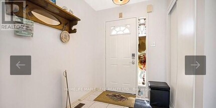 52-200 CRESTHAVEN Rd in Brampton, ON - Building Photo - Building Photo