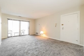 25 Kings Ct in Hatboro, PA - Building Photo - Building Photo