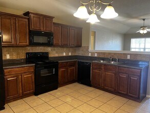 210 Regency Dr in Barling, AR - Building Photo - Building Photo