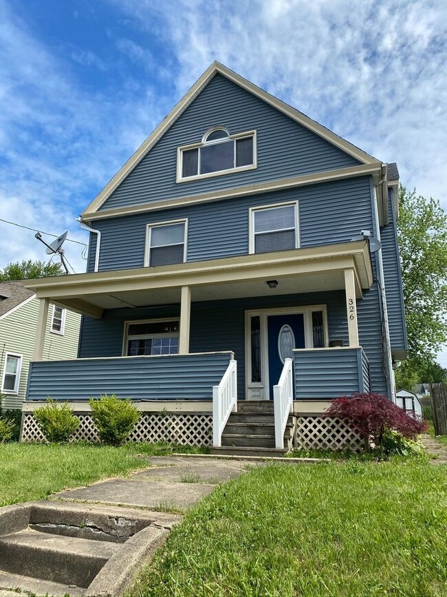 property at 326 E Liberty St