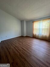 1535 Inverness Dr in Stone Mountain, GA - Building Photo - Building Photo