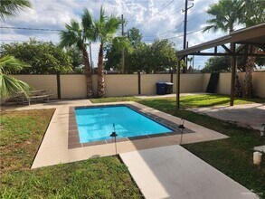 3021 Nyssa Ave in McAllen, TX - Building Photo - Building Photo