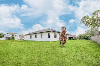 1701 SW Cannon Ave in Port St. Lucie, FL - Building Photo - Building Photo