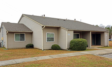 Rainbow Apartments in Rainbow City, AL - Building Photo - Building Photo