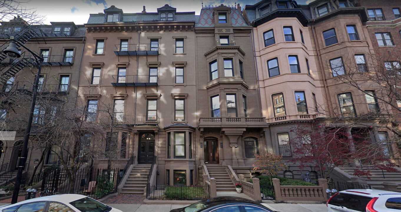 113 Beacon St, Unit 6Front in Boston, MA - Foto de edificio