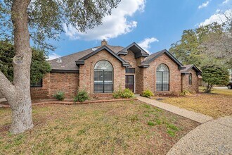 6415 San Mateo Ln in Odessa, TX - Building Photo - Building Photo