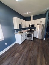 2903 Hollygrove St in New Orleans, LA - Building Photo - Building Photo
