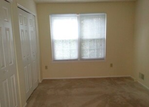 1715 Breckenridge Dr, Unit 1715 Brecken Ridge in Branchburg, NJ - Building Photo - Building Photo