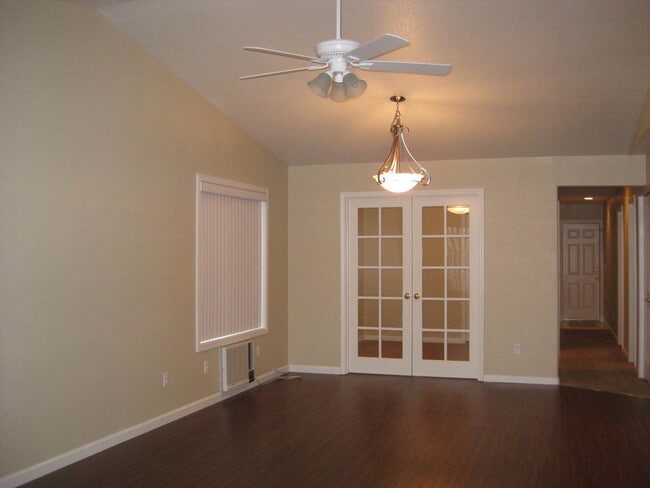 1736 Trudell Ct SE in Albany, OR - Building Photo - Building Photo