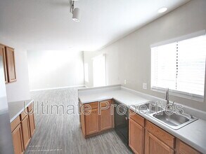 12301 W Columbine Dr in El Mirage, AZ - Building Photo - Building Photo