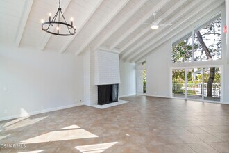 1433 Eastwind Cir in Westlake Village, CA - Building Photo - Building Photo