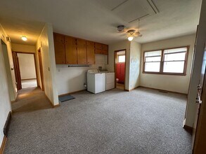 1813 9th Ave N in Fort Dodge, IA - Building Photo - Building Photo