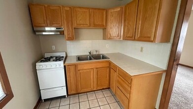 101 E Crafton St in Tahlequah, OK - Building Photo - Building Photo