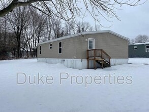 6009 Boyd Rd in Sodus, NY - Building Photo - Building Photo