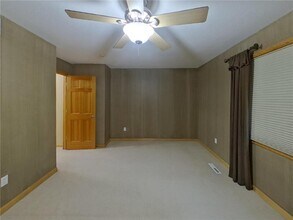 2520 Christian Dr in Chaska, MN - Building Photo - Building Photo