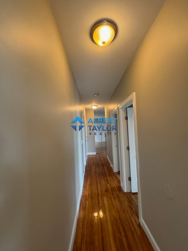 119 Washington St, Unit 5
