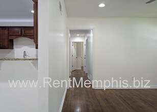 5049 Alrose Ave in Memphis, TN - Building Photo - Building Photo
