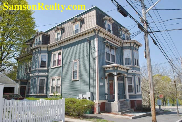 129 Cypress St in Providence, RI - Building Photo - Building Photo