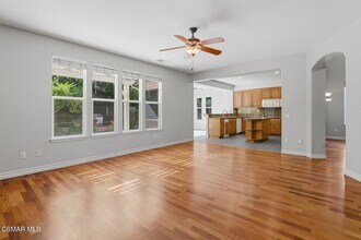 1775 Red Robin Pl in Thousand Oaks, CA - Building Photo - Building Photo