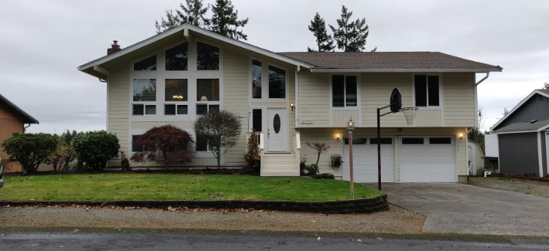5021 59th Ave Ct W in University Place, WA - Building Photo