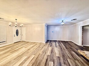 2958 Madeira Dr in Baton Rouge, LA - Building Photo - Building Photo